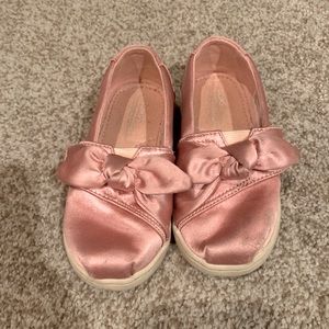 Pink Satin Tiny Tom’s ❤️🐭